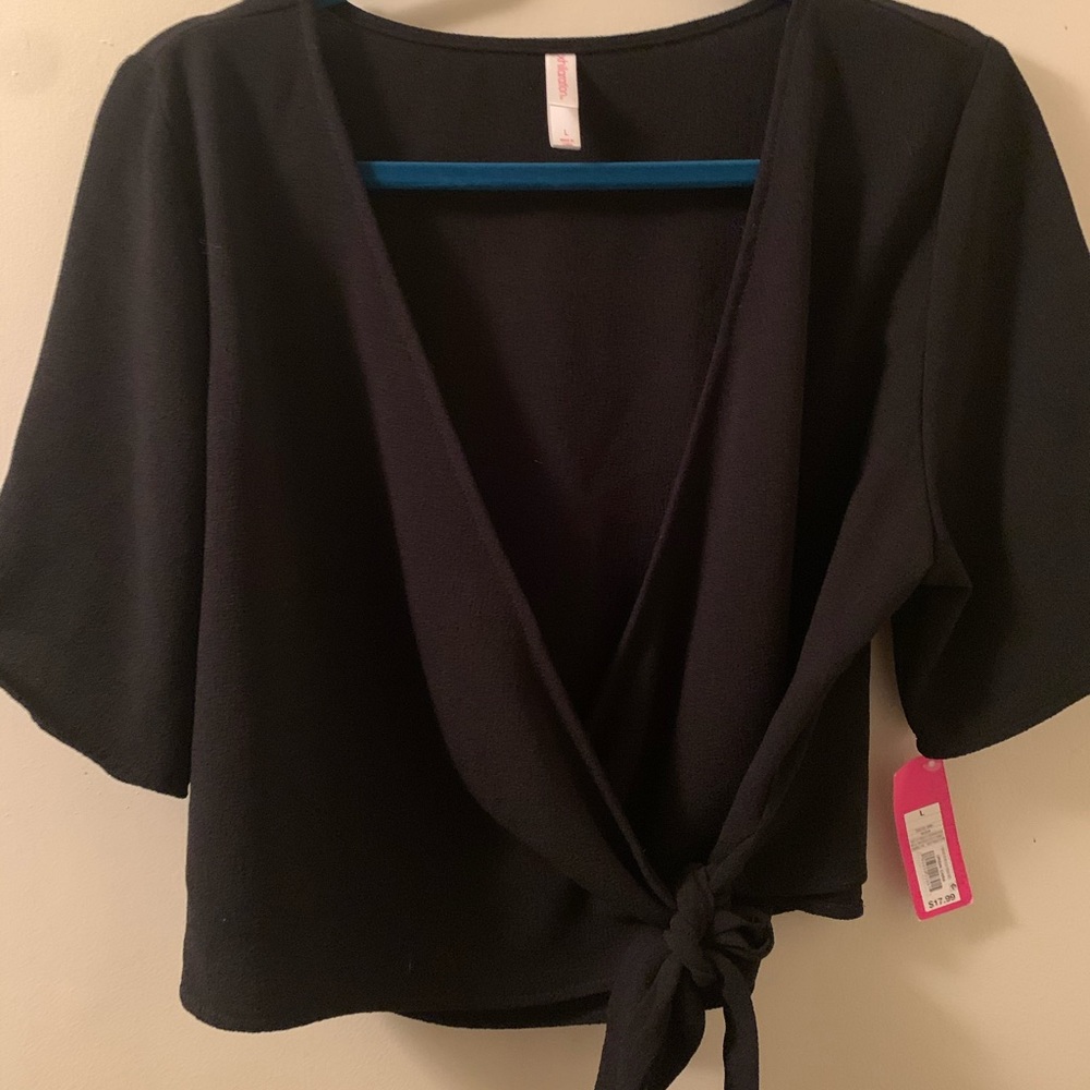 **2/$15 ***  black wrap top
